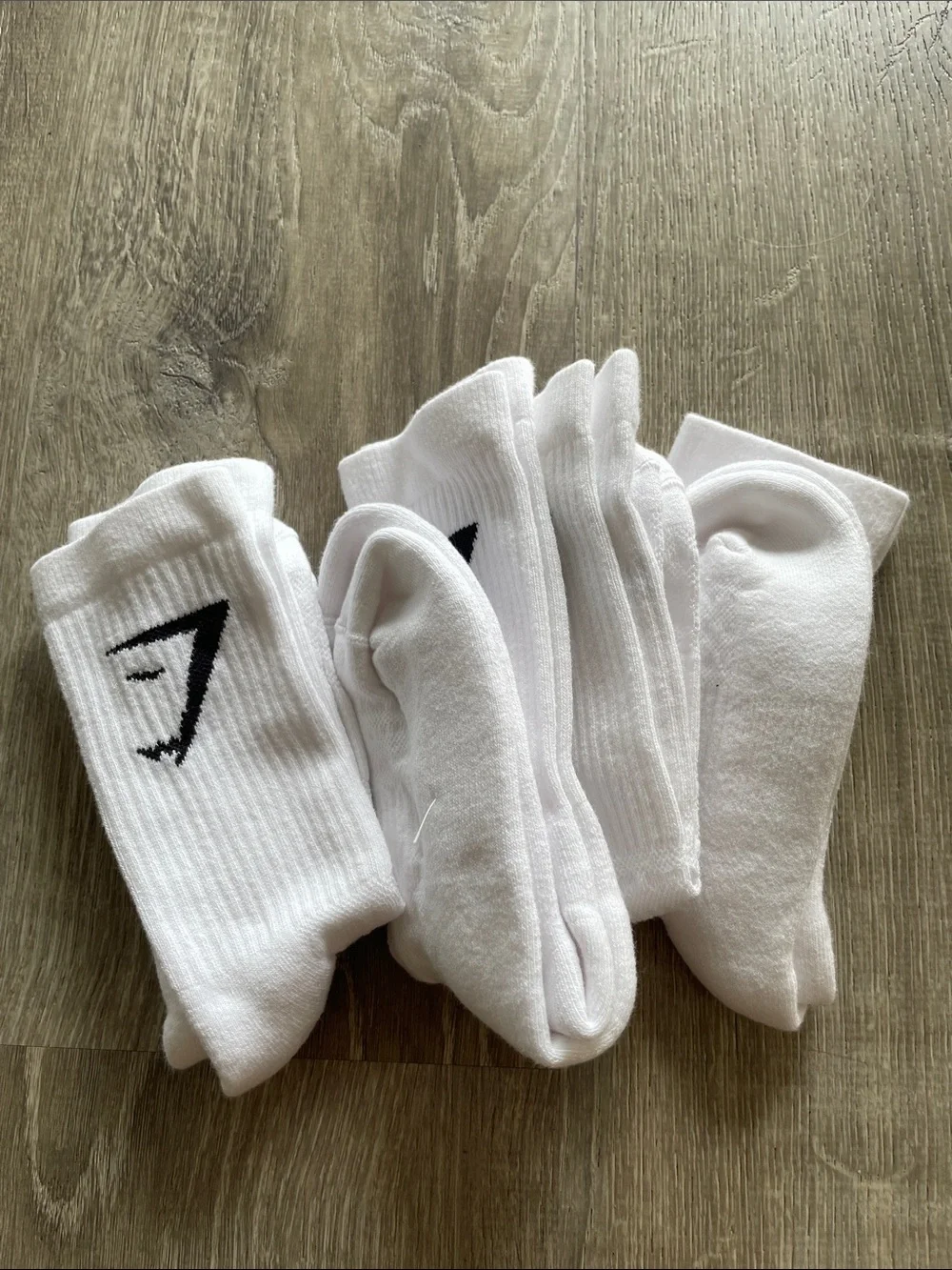 Gymshark White Crew Socks with Black Logo 4 Pack